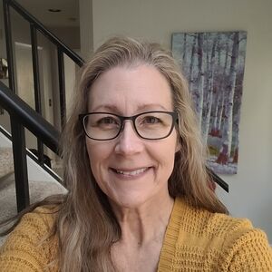 Meet your Posher, Caroline